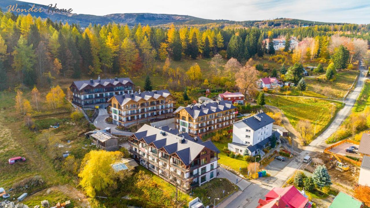 Wonder Home - Apartamenty Karpatia Resort Tuz Przy Stoku I Blisko Szlakow Turystycznych Karpacz Luaran gambar